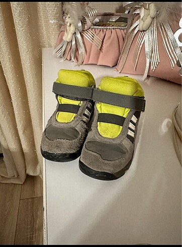Orijinal Adidas bot