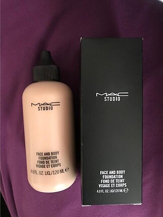 MAC FACE AND BODY FONDÖTEN