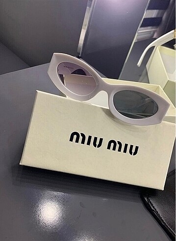  Beden Miu miu gözlük