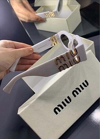  Beden beyaz Renk Miu miu gözlük