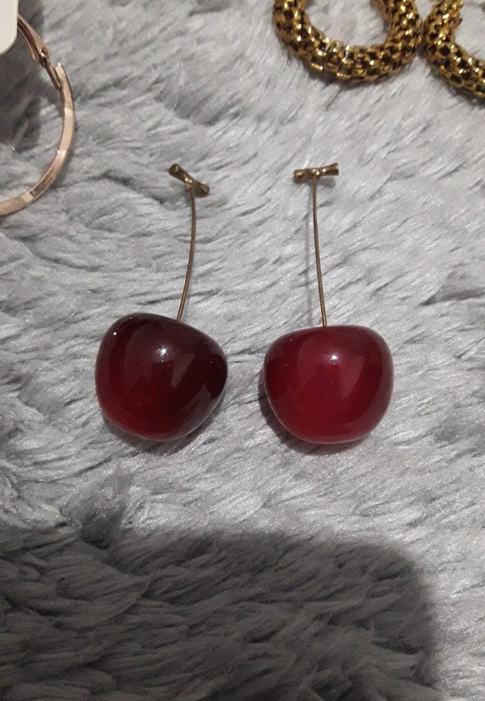 Altın Renk Mini Boncuklu Küpeler - Görsel 2