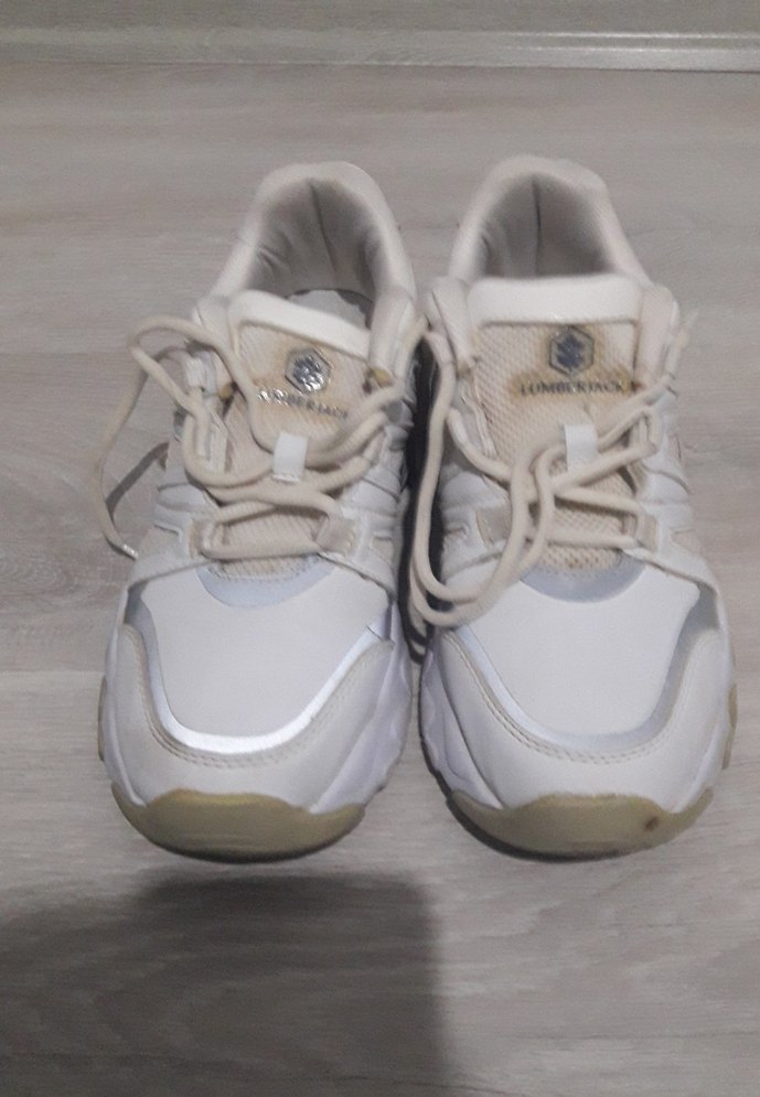 Beyaz Bağcıklı Kadın Spor Ayakkabı - Görsel 3