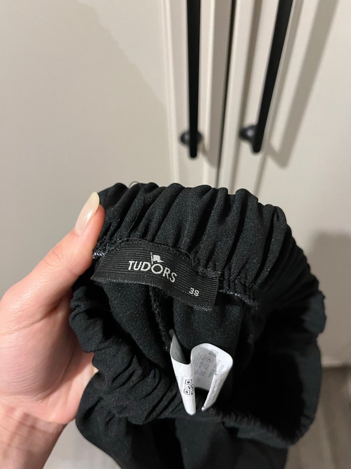 Siyah Yüksek Bel Kadın Kumaş Pantolon - Görsel 2