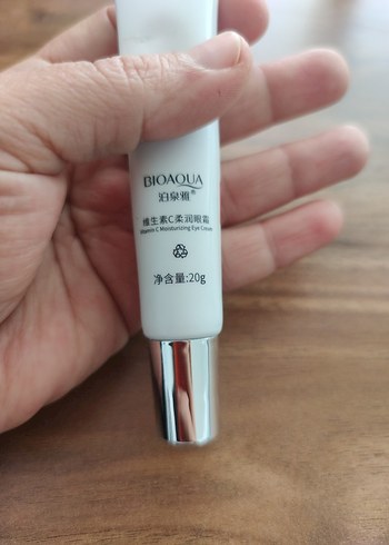 Bioaqua Vitamin C Nemlendirici göz çevresi Kremi - Görsel 3