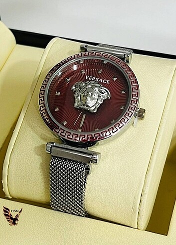 Beden Versace saat