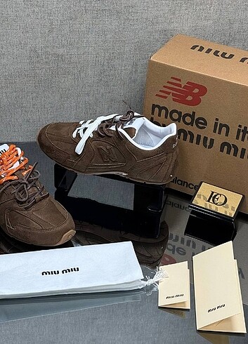36 Beden kahverengi Renk New Balance ayakkabı