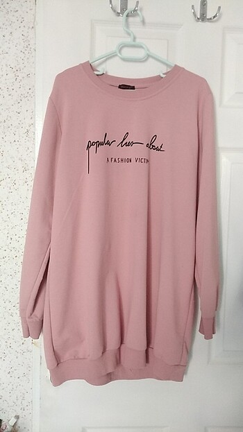 Pembe tunik