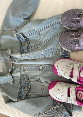Nike Nike Kız Çocuk Pembe Bantlı Spor Ayakkabı