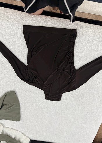 Drapeli Siyah Uzun Kollu Yüksek Yakalı Bluz - Görsel 2