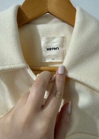 Beyaz Kemerli Midi Kadın Kaban - Görsel 3