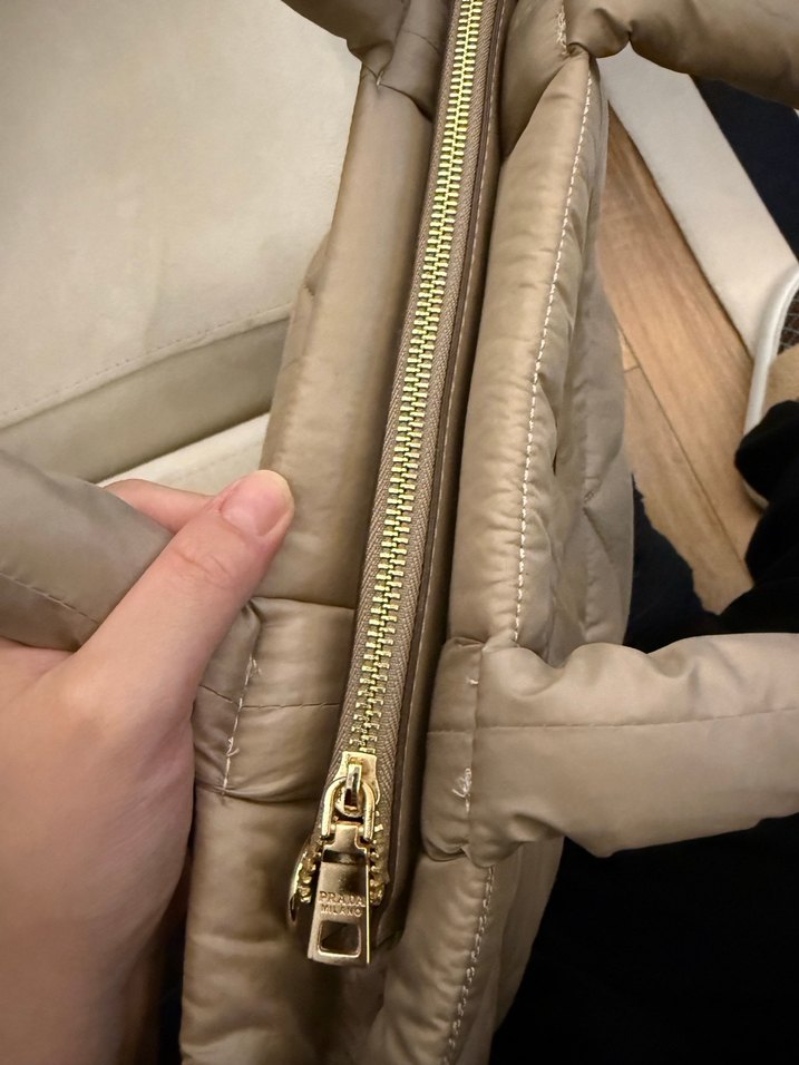 Bej Kadın Prada El Çantası - Görsel 2