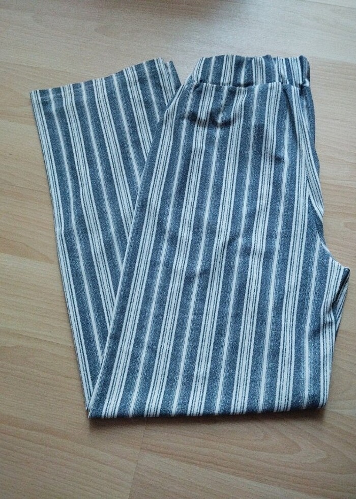 Yazlık pantolon  - Görsel 2