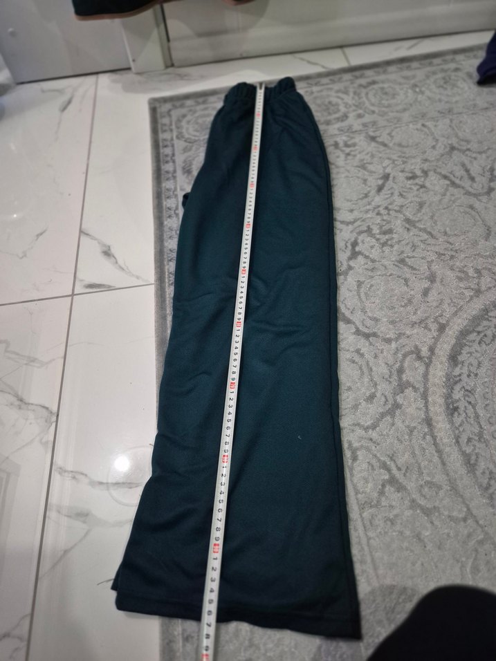 Kadın koyu yeşil  Kapüşonlu eşofman takımı - Görsel 4