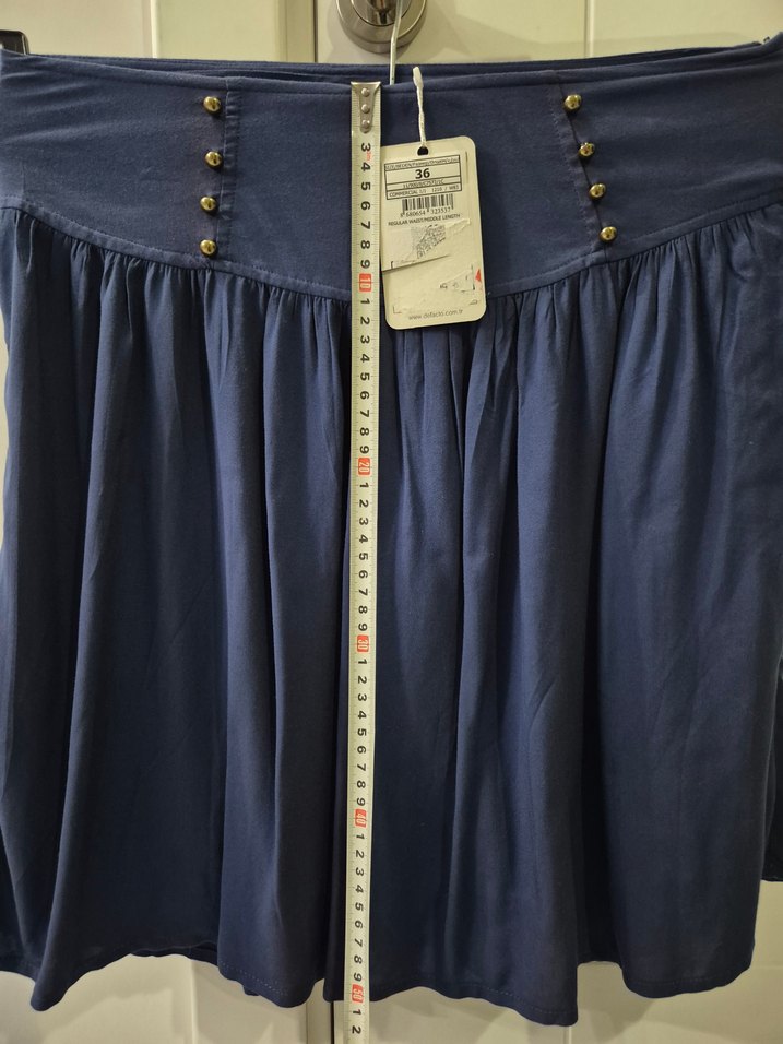 Düğmeli Lacivert Midi Etek - Görsel 5