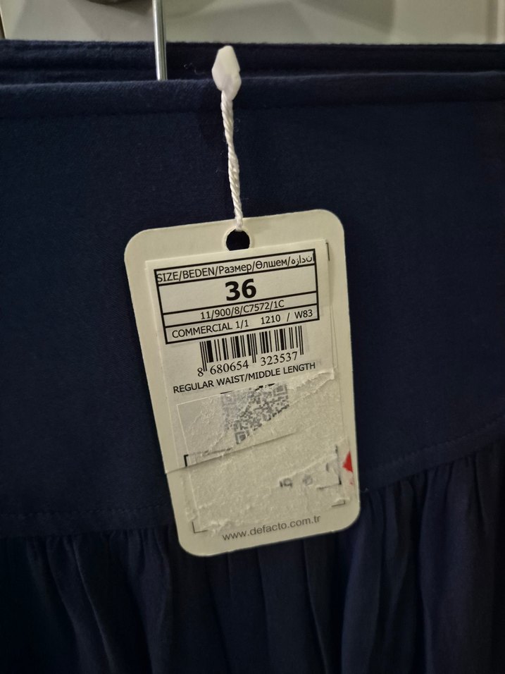 Düğmeli Lacivert Midi Etek - Görsel 3