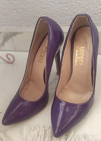 Mecrea Mor stiletto