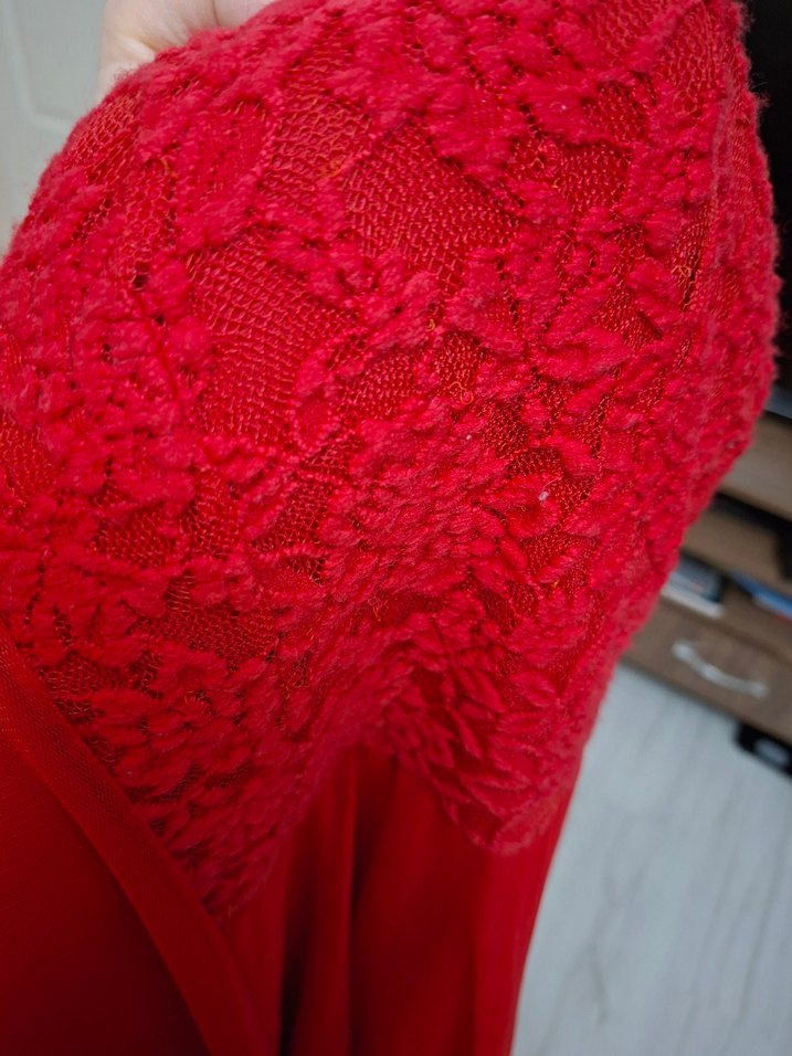 kırmızı abiye elbise. en net rengi 2. foto - Görsel 3