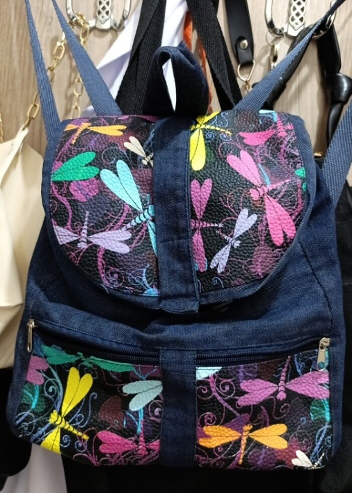 Sırt çantası - Görsel 3