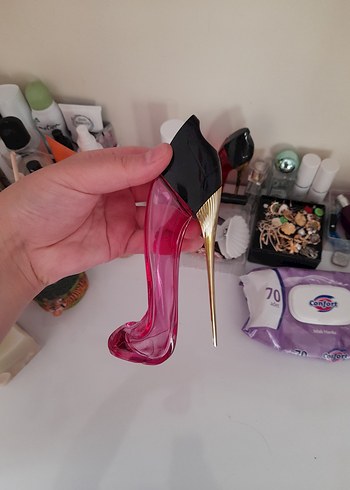 Carolina Herrera Kadın Parfümü 10 ml/bitmiş kutu dekor