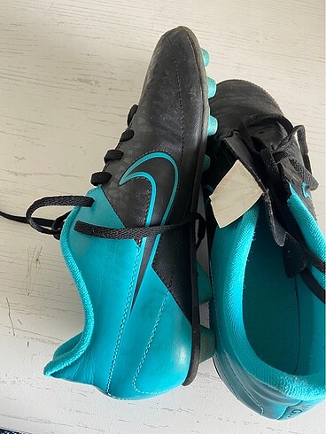 Nike 38 numara krampon