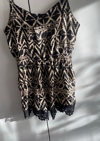 Bohem Desenli V yakalı Slovenya - Görsel 3