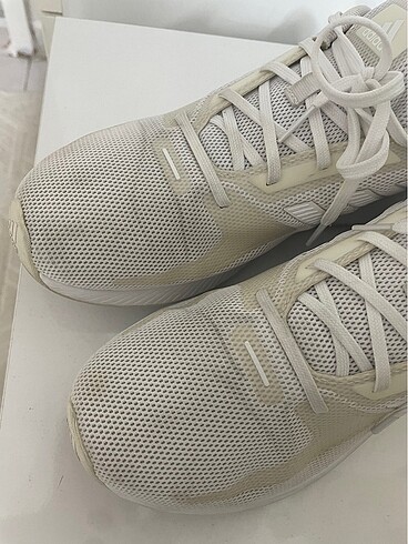 Adidas spor ayakkabı