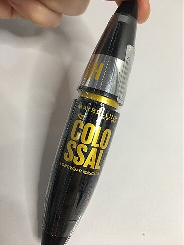 maybelline colossal maskara