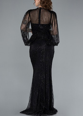 Uzun Siyah İşlemeli Gece Elbisesi - Görsel 3