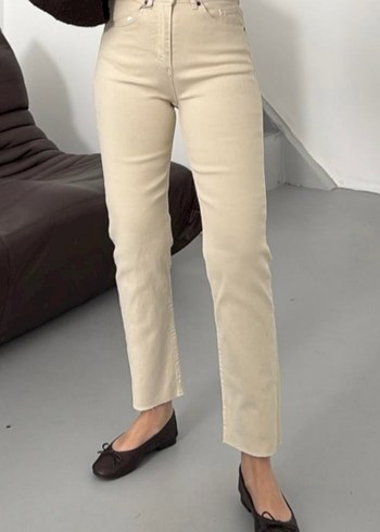Zara Bej Jean