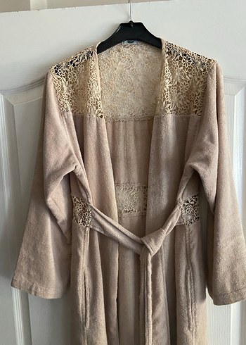 Chakra Nakışlı Kadın Bornoz - Görsel 5