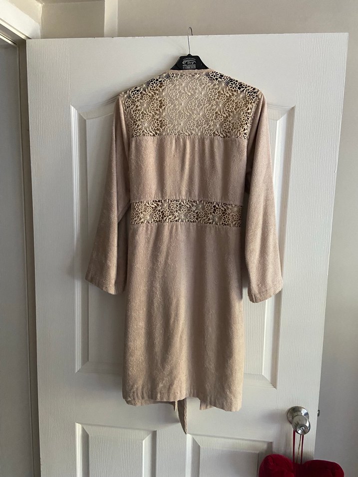 Chakra Nakışlı Kadın Bornoz - Görsel 3