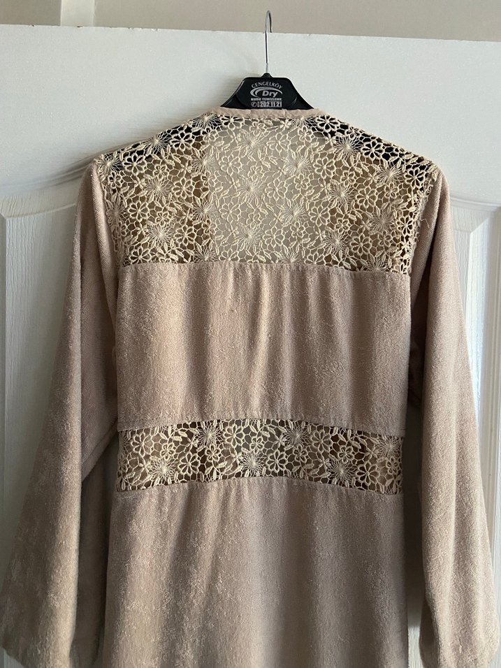 Chakra Nakışlı Kadın Bornoz - Görsel 4