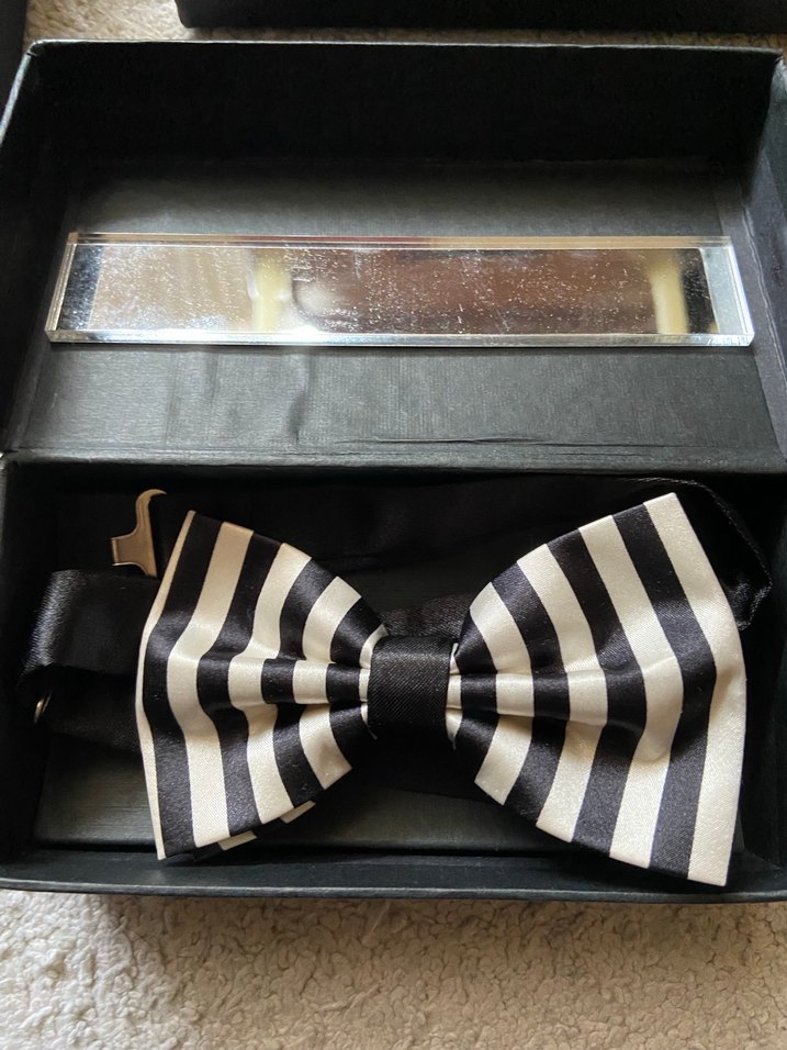 Mimoco Gotik Desenli Papyon Seti - Görsel 2