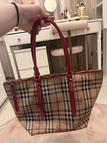 Burberry Burberry Kol Çantası