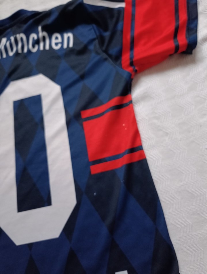 FC Bayern Münih Adidas Retro Futbol Forması — görsel 3/3