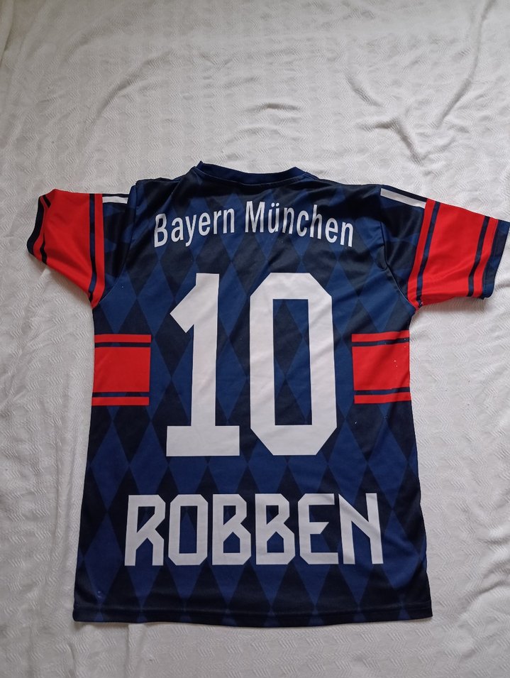 FC Bayern Münih Adidas Retro Futbol Forması — görsel 2/3