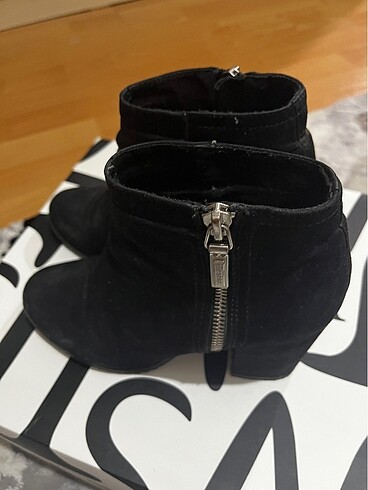 36 Beden Bershka bot