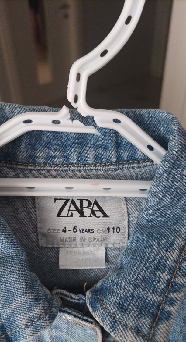 Kız ve erkek Çocuklarina uygun Kot Ceket Düğmeli - Görsel 3