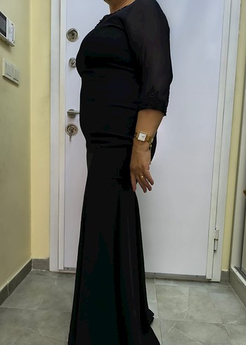 Dantel Detaylı Siyah Uzun V Yaka Abiye Elbise - Görsel 2