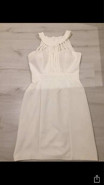 m Beden beyaz Renk Beyaz elbise