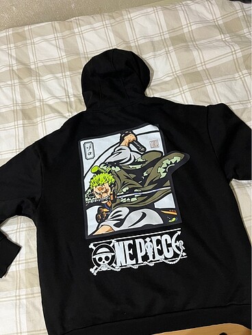 l/xl Beden ONE PIECE HOODIE