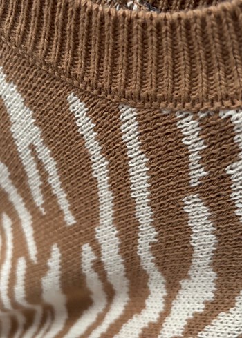 Kadın Kahverengi Zebra Desenli Triko Kazak TrendyolMilla - Görsel 3