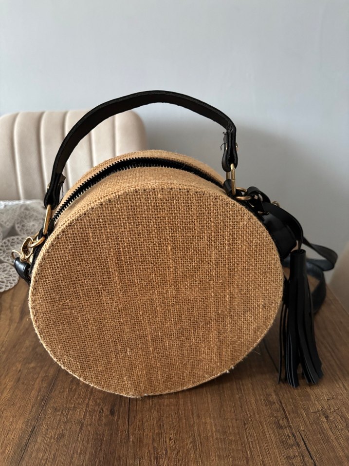 Zincir Detaylı Bej Nakışlı Kadın Çanta Hasır - Görsel 3