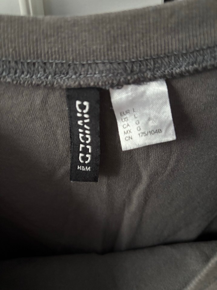 Gri Baskılı Rock Punk Tişört H&M - Görsel 3