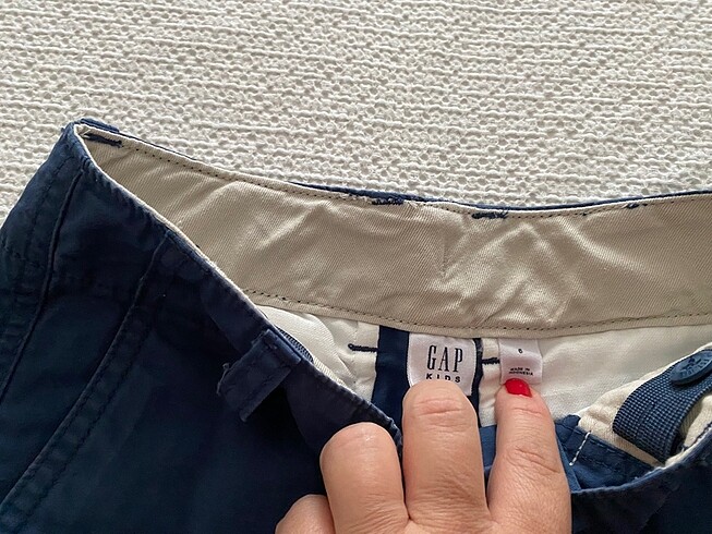 6 Yaş Beden mavi Renk Bir kez giyildi