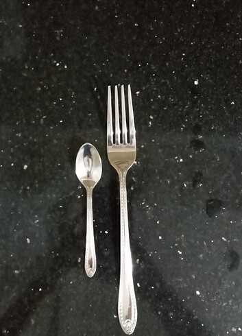 Nehir yemek çatalı 