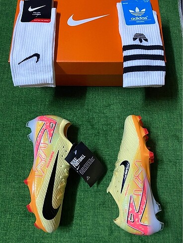 36 Beden sarı Renk NİKE MERCURİAL VAPOR 16