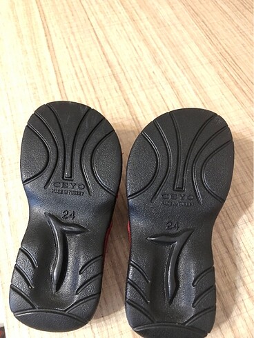 24 Beden Kız Çocuk Ceyo Terlik