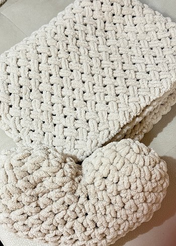 Bej Örgü Battaniye ve kalp yastık - Görsel 3