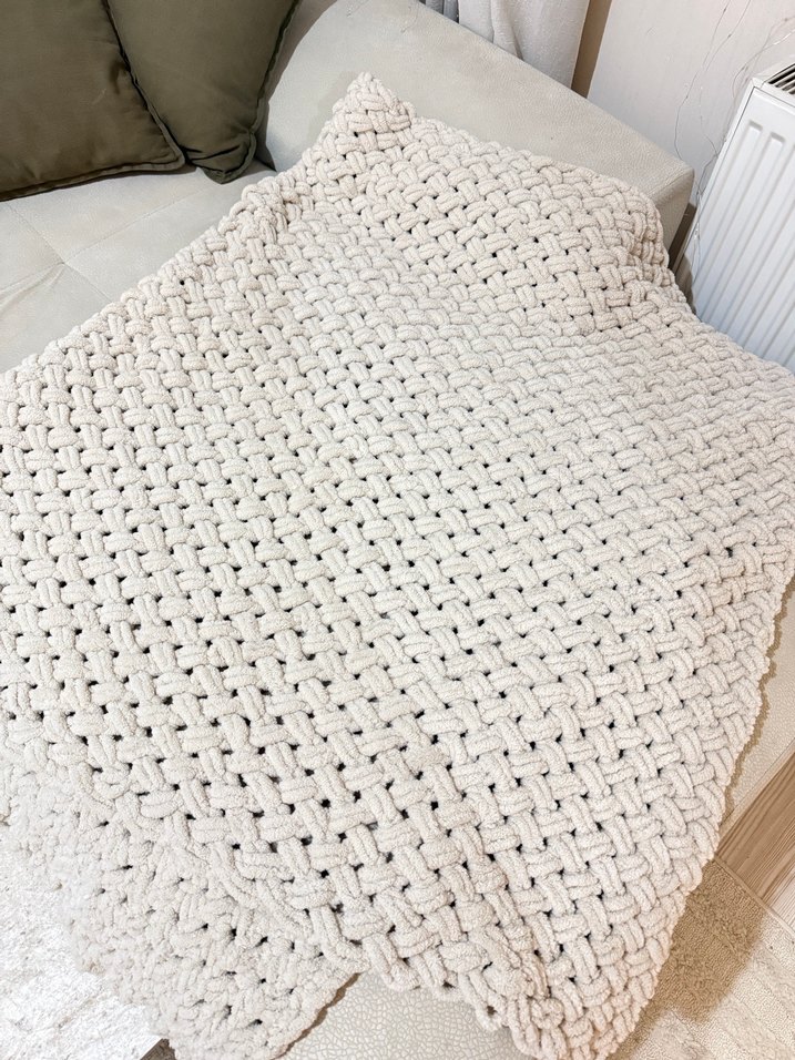 Bej Örgü Battaniye ve kalp yastık - Görsel 4